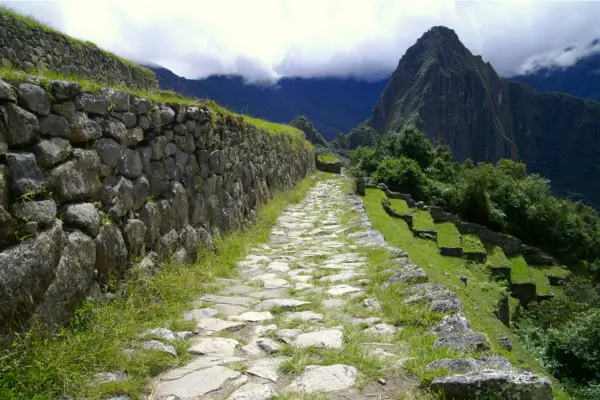 Decidi Conhecer o Antigo Imperio Inca e Sentir a História de Machu Picchu