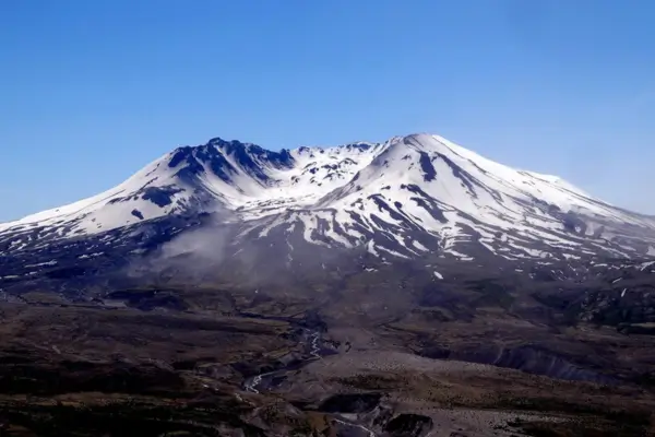 Los Ilinizas no Equador, Picos Vulcânicos Extremos Acima dos 5.000 Metros