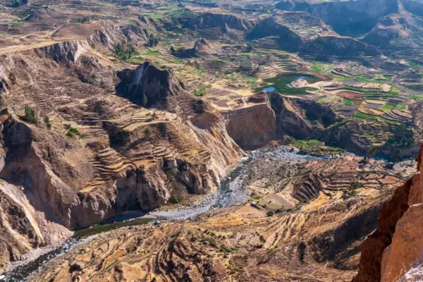 Cânion de Colca, Jornada Única Pelo Vale Mais Profundo das Américas